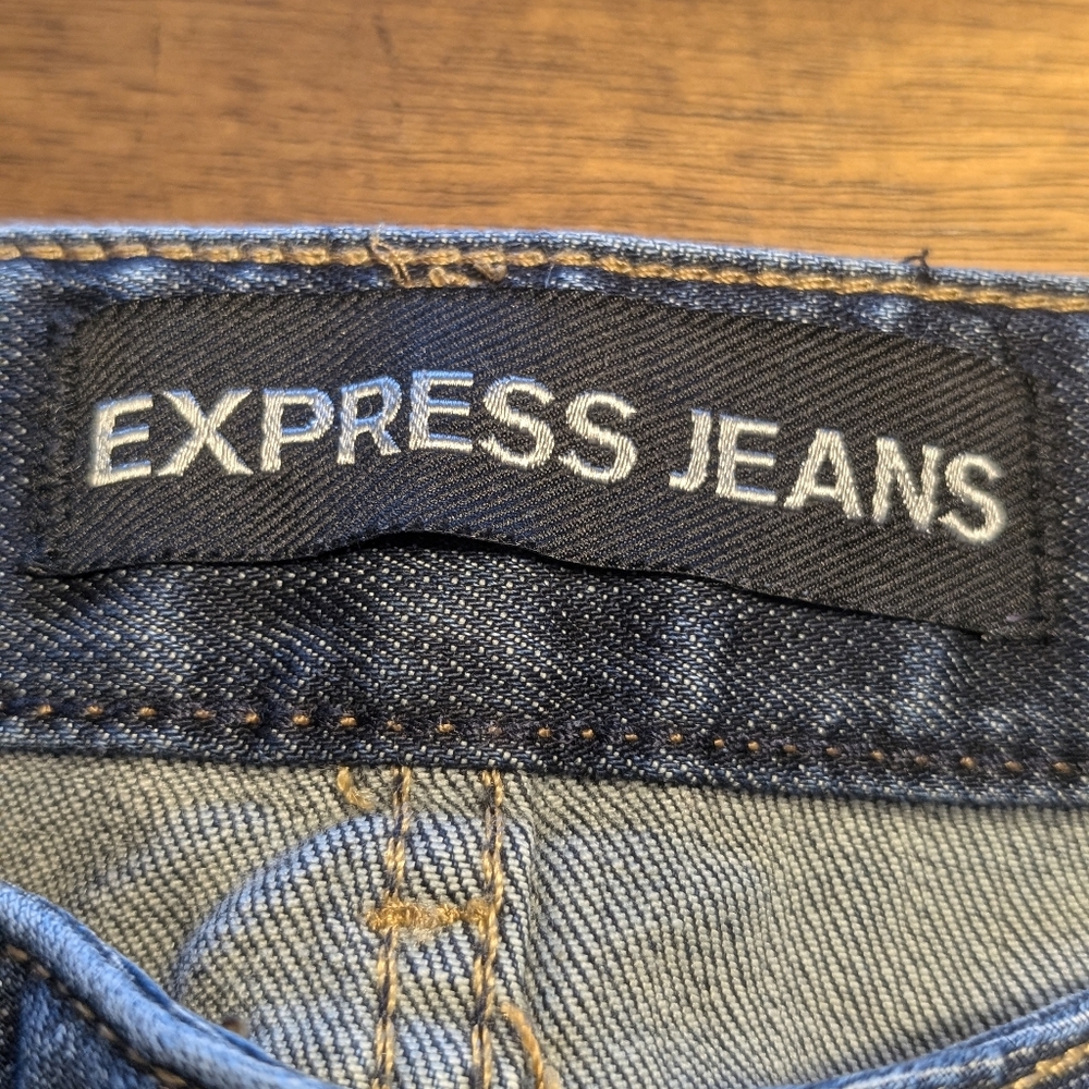 Express Stella Low Rise Bootcut Jeans - Picture 8 of 15